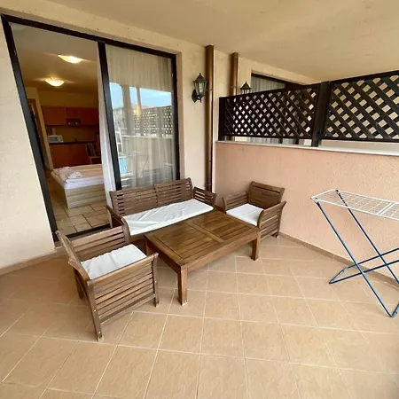 Lux By Kaliakria Apartamento Topola