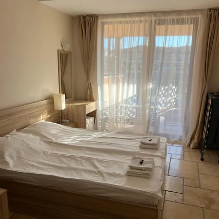 Lux By Kaliakria * Topola