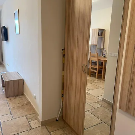 Lux By Kaliakria Топола