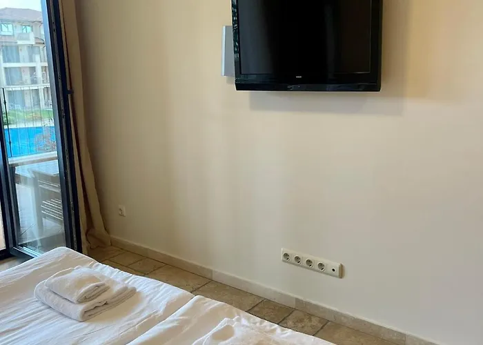 Lux By Kaliakria Appartamento